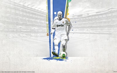 龙珠体育动态-B费任意球直挂死角